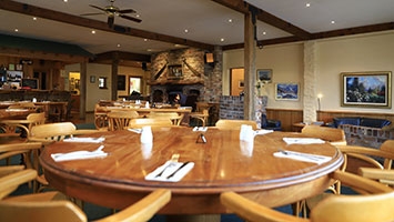 Bar and Café in Catlins Coast